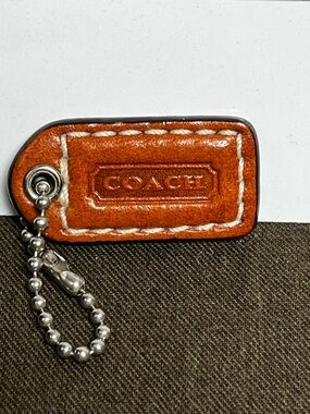 Coach 1.5” Leather Hangtag